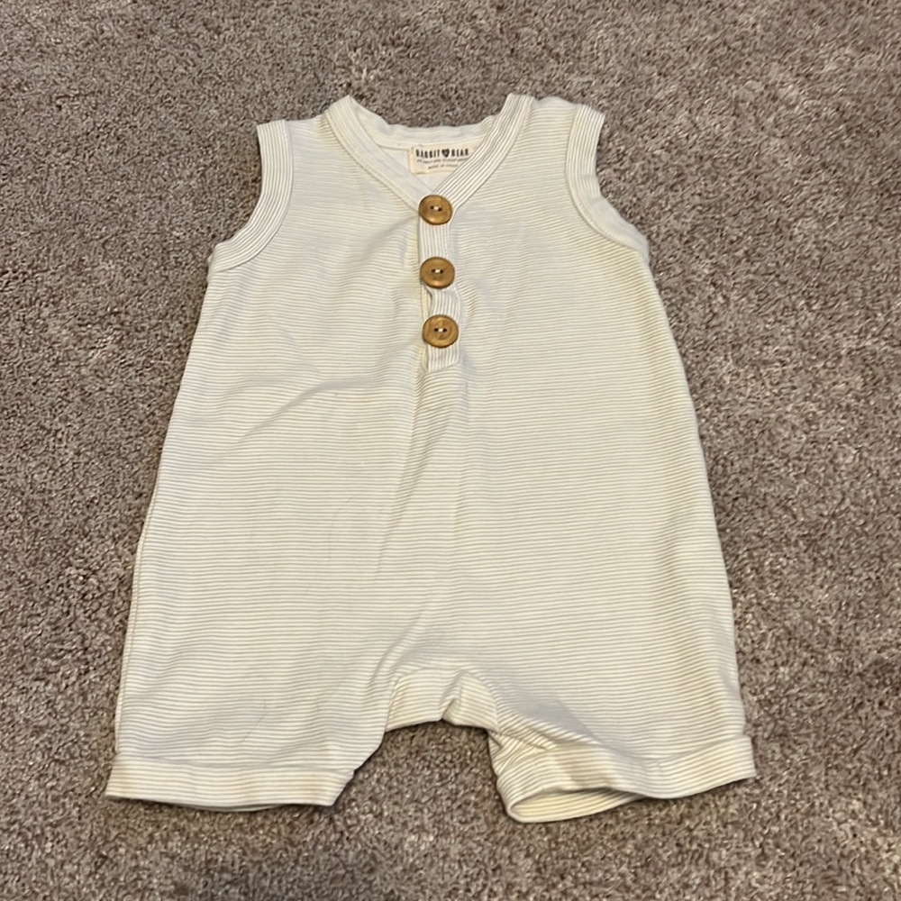 3/$20 Rompers size 6-9 months - Picture 3 of 3